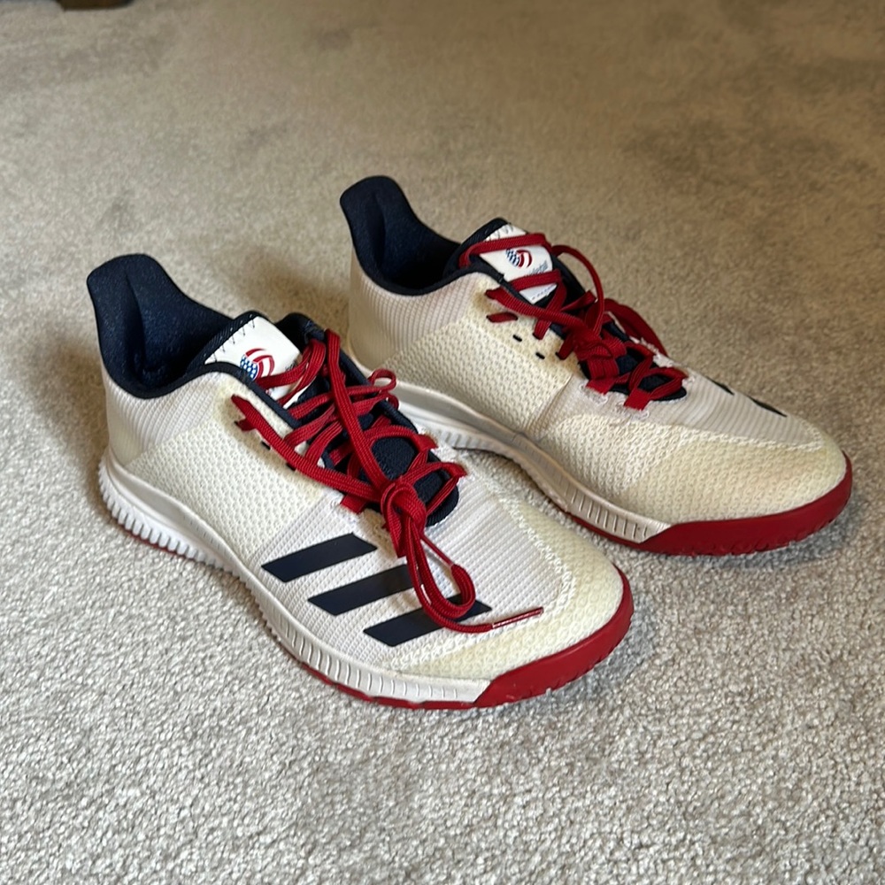 Adidas USA volleyball sneakers 6.5 women’s